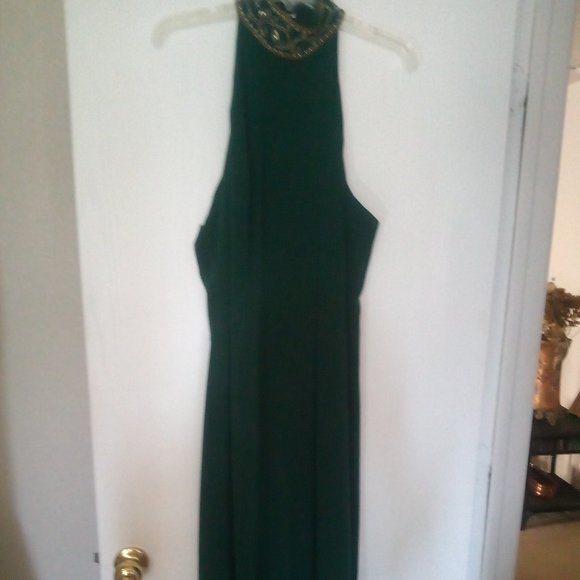 Back tie by Oleg Cassini - Picture 1 of 2